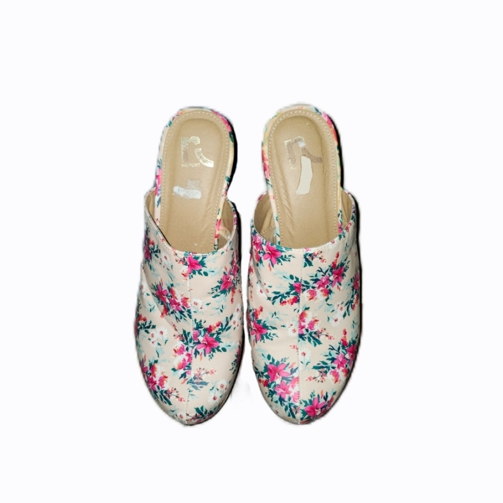 Report | White Floral Platform Clogs - Picture 2 of 5